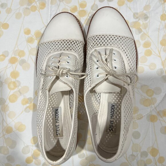 Steve Madden Brinkkly White Mesh Lace Up Shoe ~Size 9~ - Picture 4 of 4